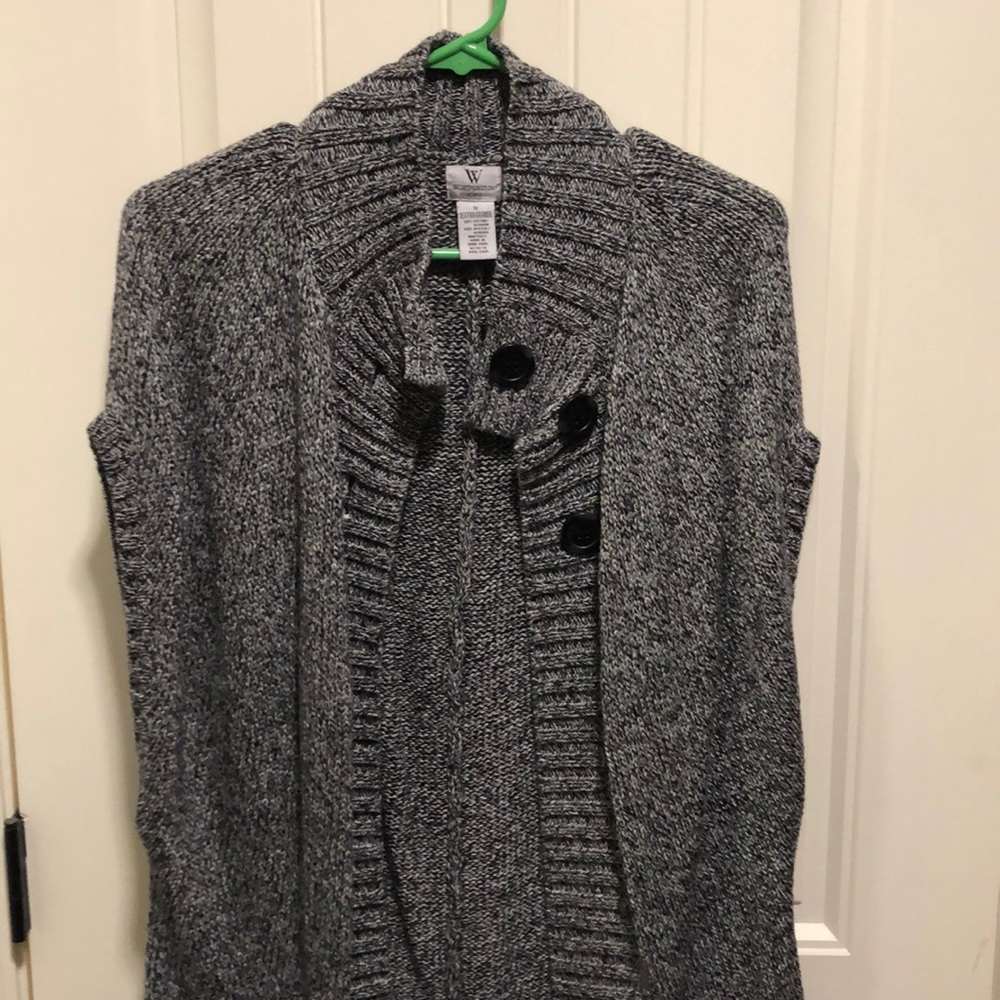 Worthington sweater vest